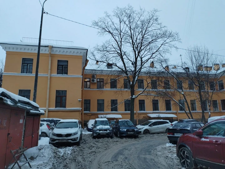 Нежилое помещение 10,3 кв.м, расположенное по адресу: Санкт-Петербург, Кирочная ул, дом 37, лит. А, пом. 5-Н